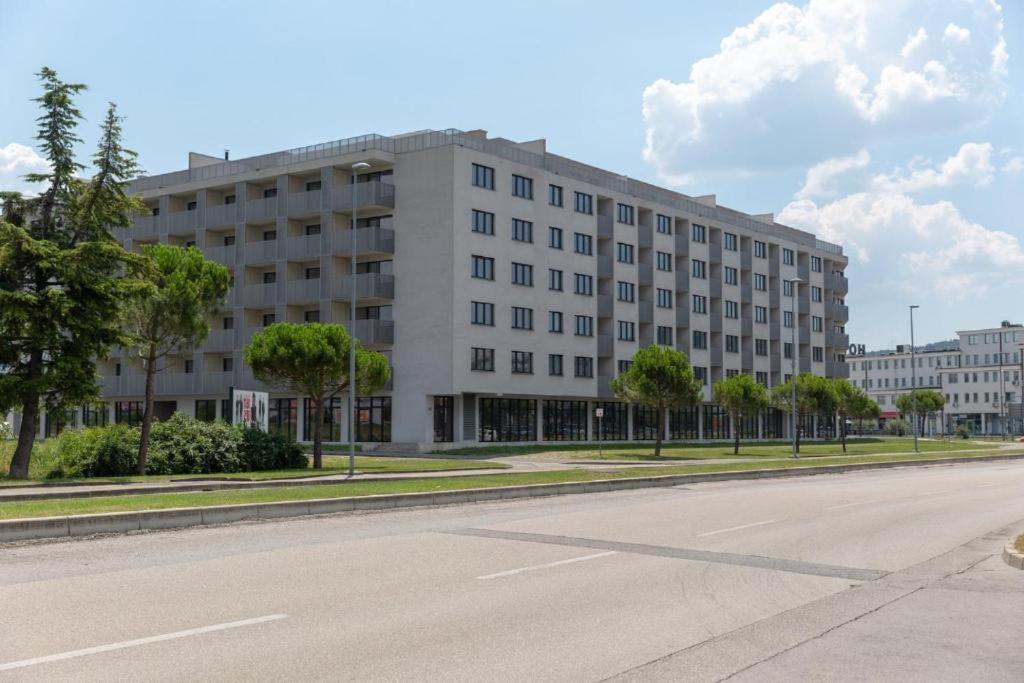 Burin Apartment Koper Ngoại thất bức ảnh